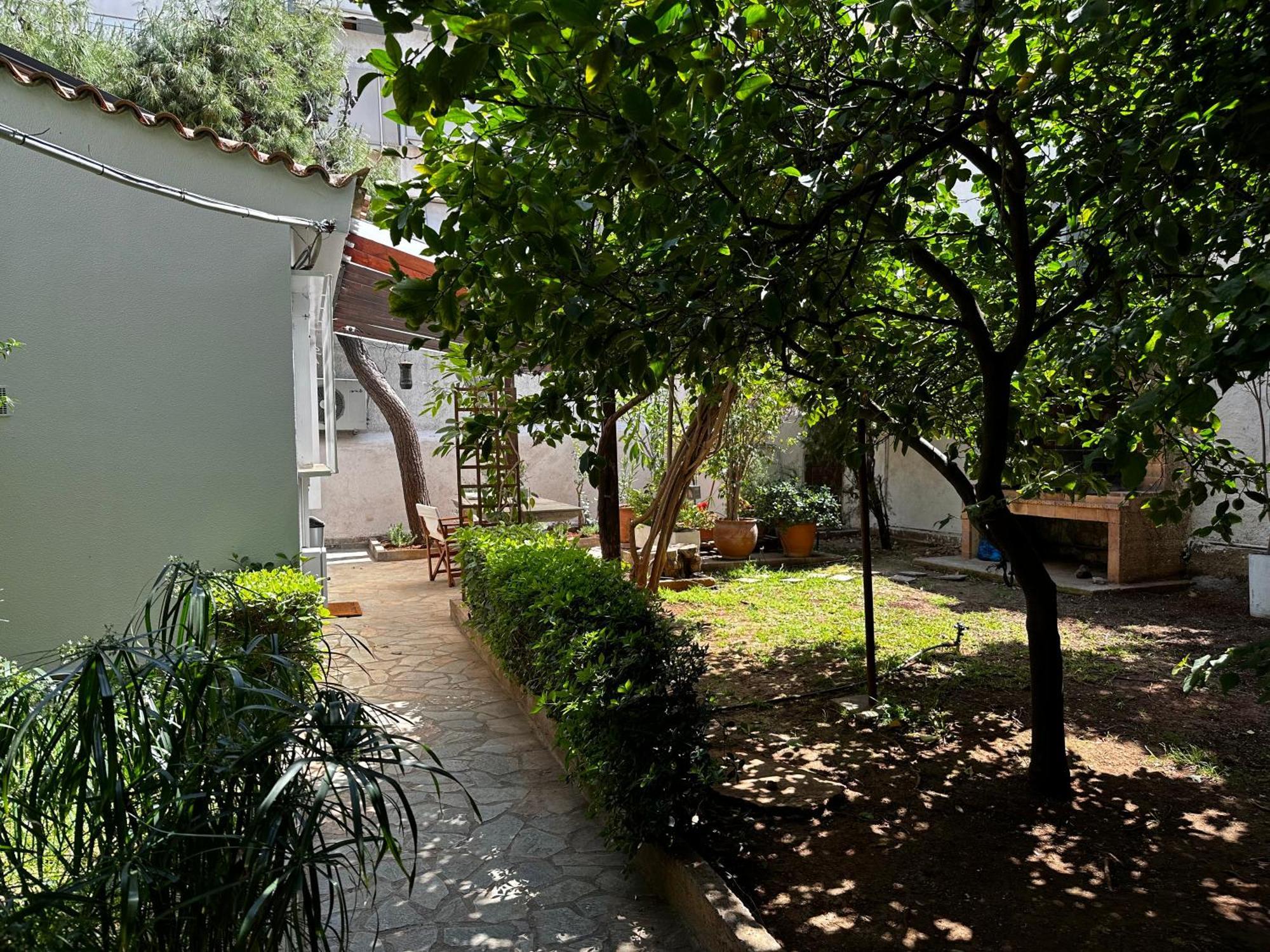 Antonis'S Garden House Apartment Athens Exterior photo